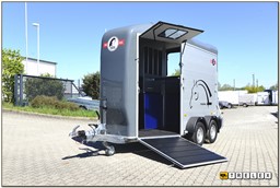 Zeige Details für Touring Country Premium Sattelkammer Bild von Touring Country Premium Sattelkammer